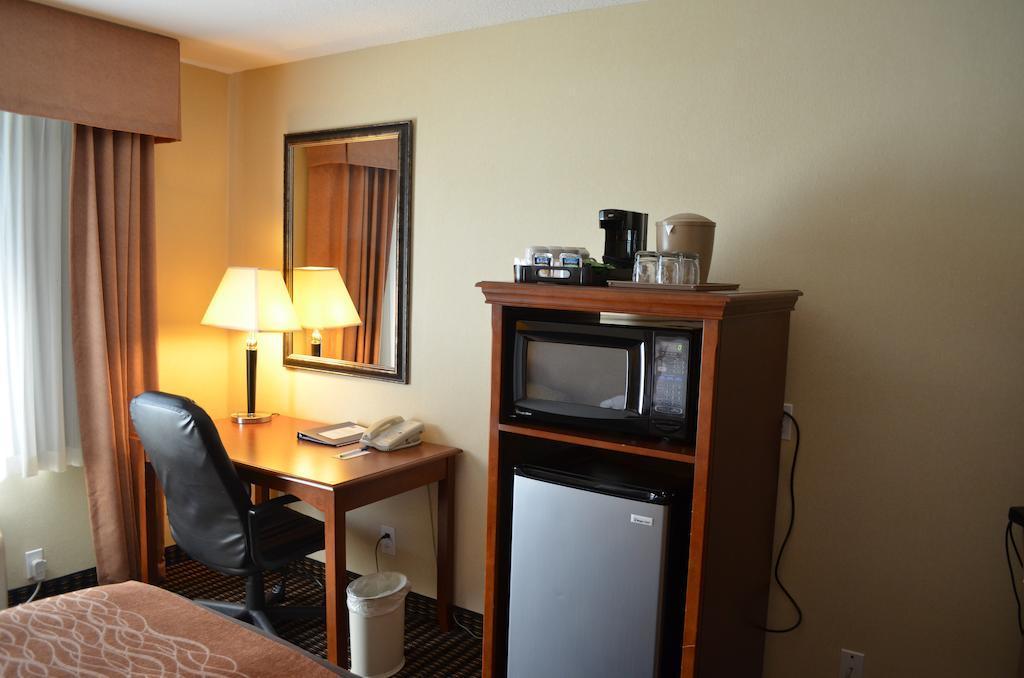 Comfort Inn & Suites Vancouver Downtown City Center Zewnętrze zdjęcie